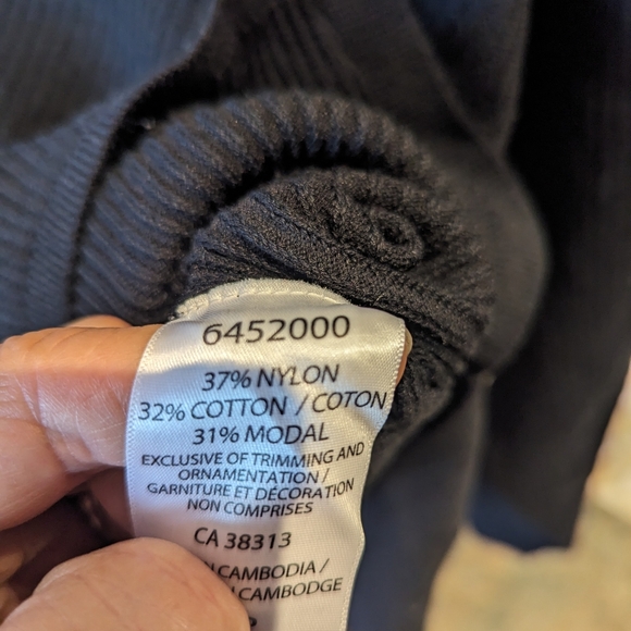 S: Elle Knit Sweater - Picture 6 of 6